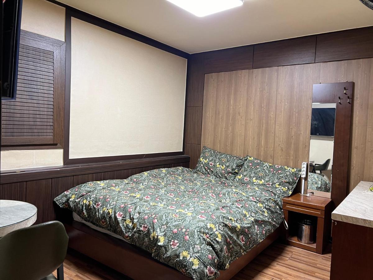 Brown Hotel Сеул Екстериор снимка